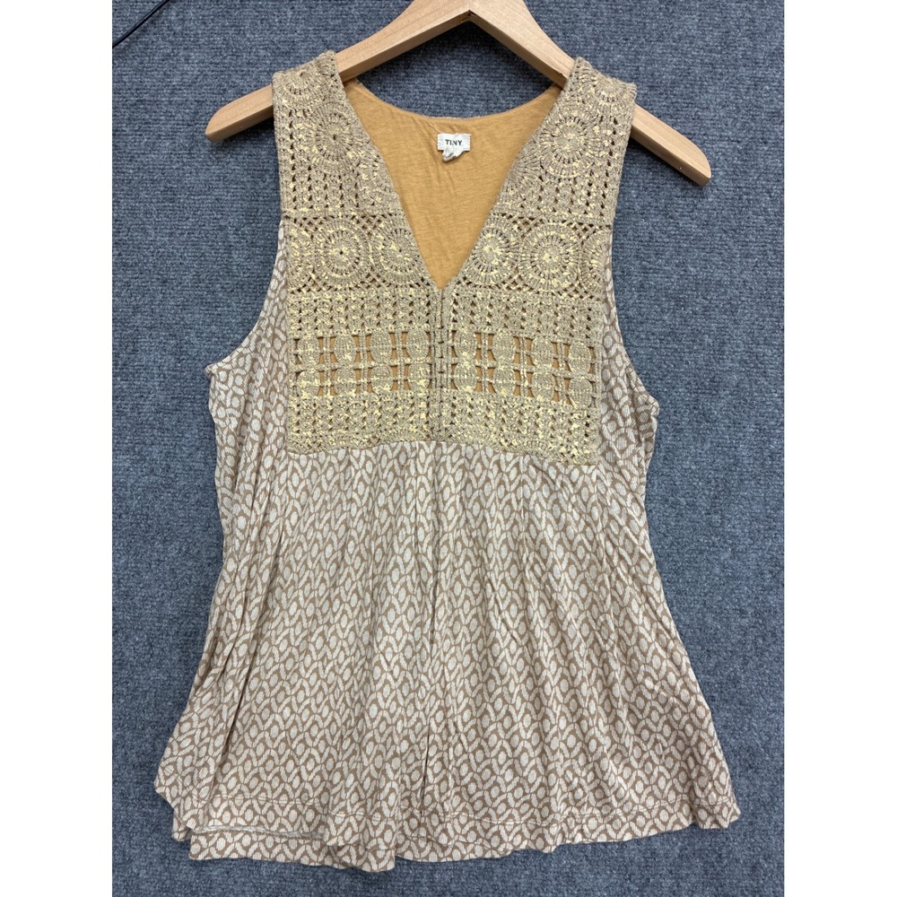 Tiny Anthropologie Crochet‎ Lace V-Neck Tank Top Gold Metallic Tan Small